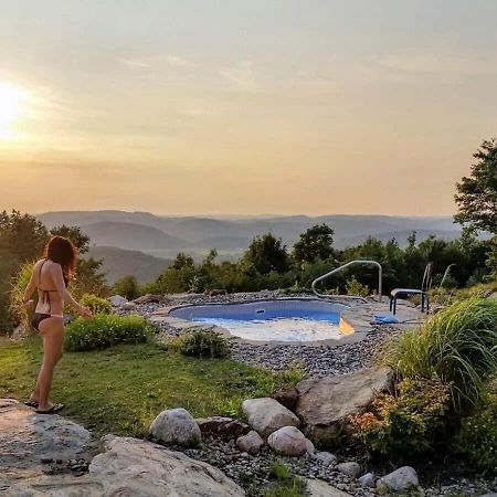 Eco Spa Highland Grenville-Sur-La-Rouge Buitenkant foto