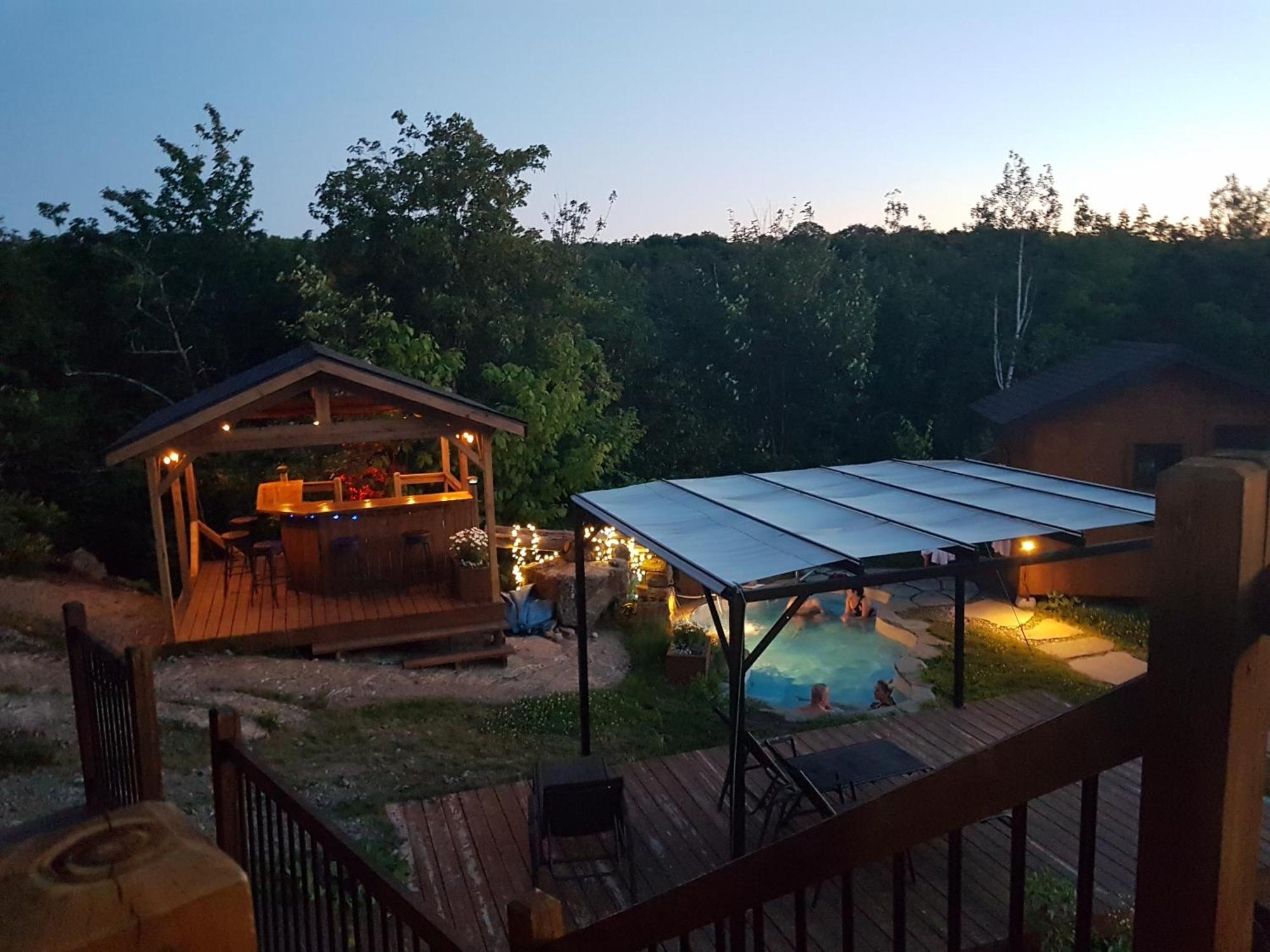 Eco Spa Highland Grenville-Sur-La-Rouge Buitenkant foto