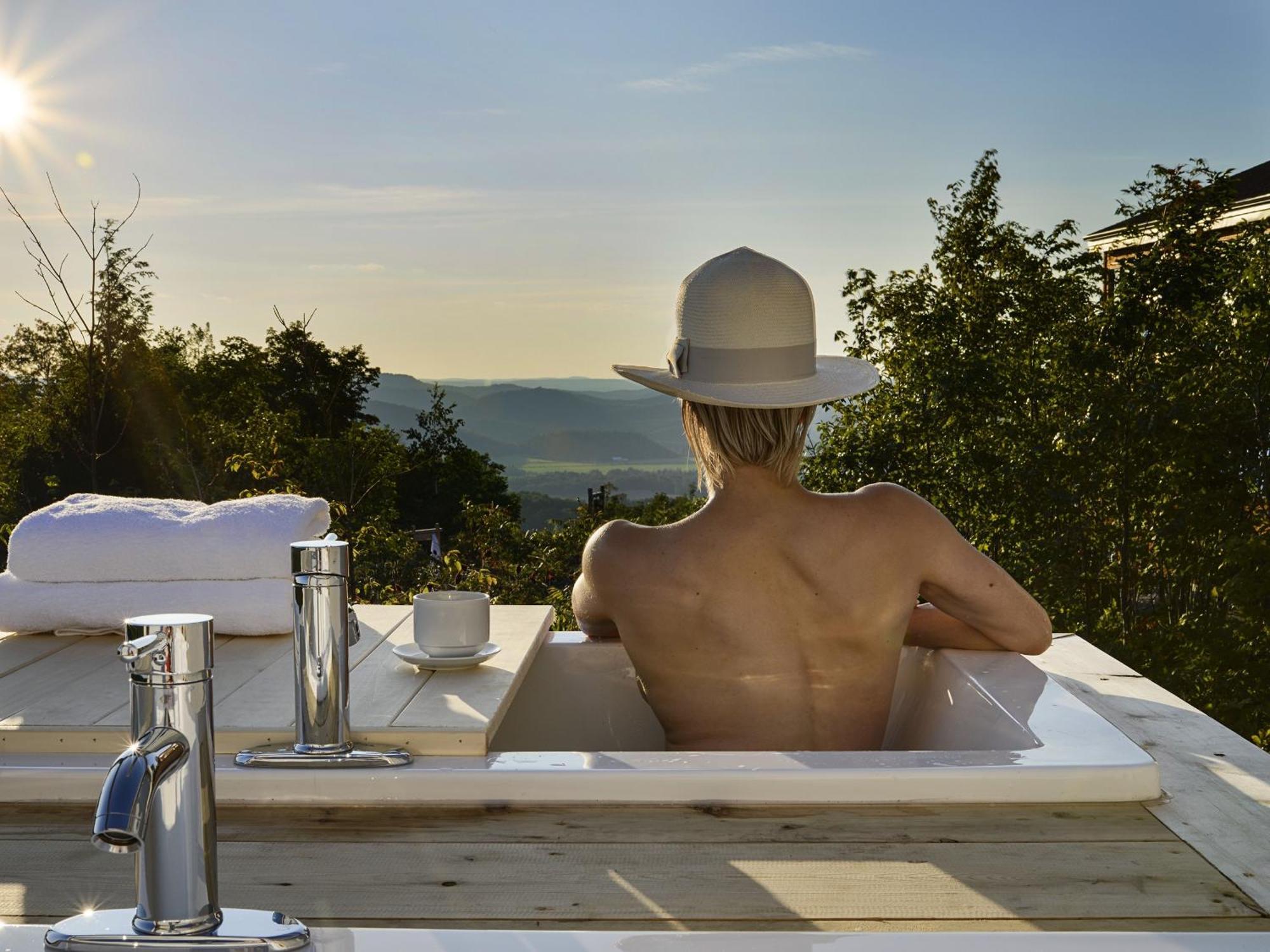 Eco Spa Highland Grenville-Sur-La-Rouge Buitenkant foto